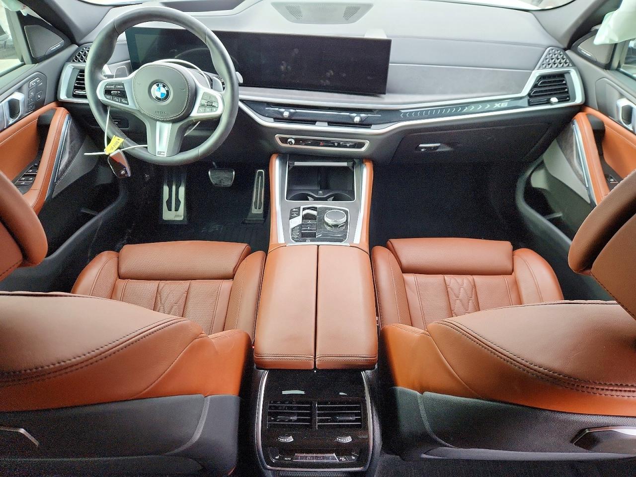 2024 BMW X6 xDrive40I - zdjęcie 8