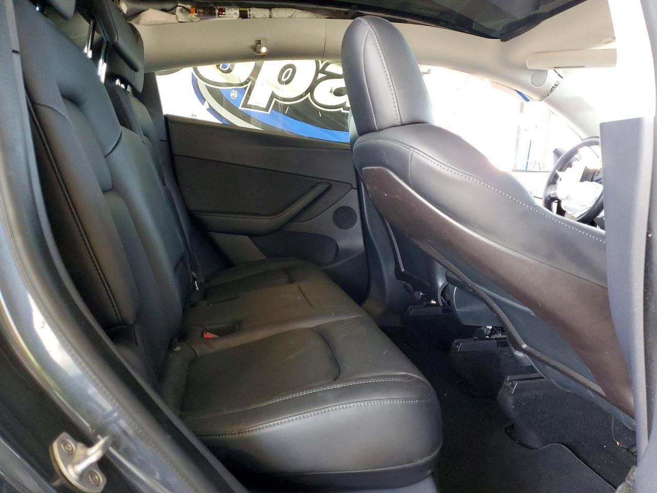 2020 Tesla Model Y - zdjęcie 10