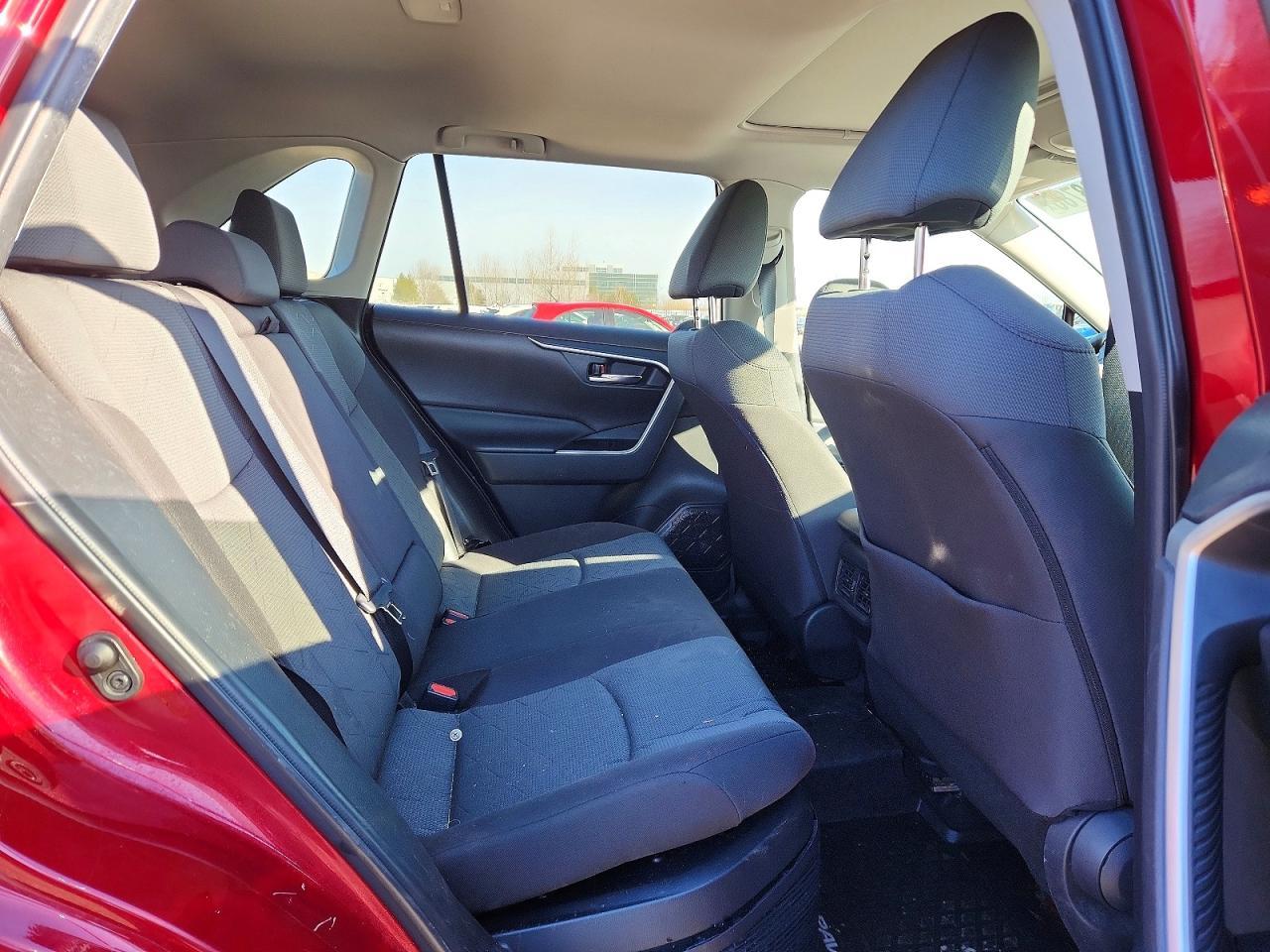 2022 Toyota Rav4 Hybrid Xle - zdjęcie 11