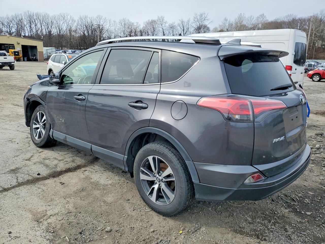2016 Toyota Rav4 Xle - zdjęcie 2