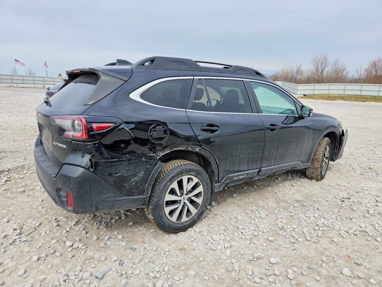 2021 Subaru Outback Premium - zdjęcie 3