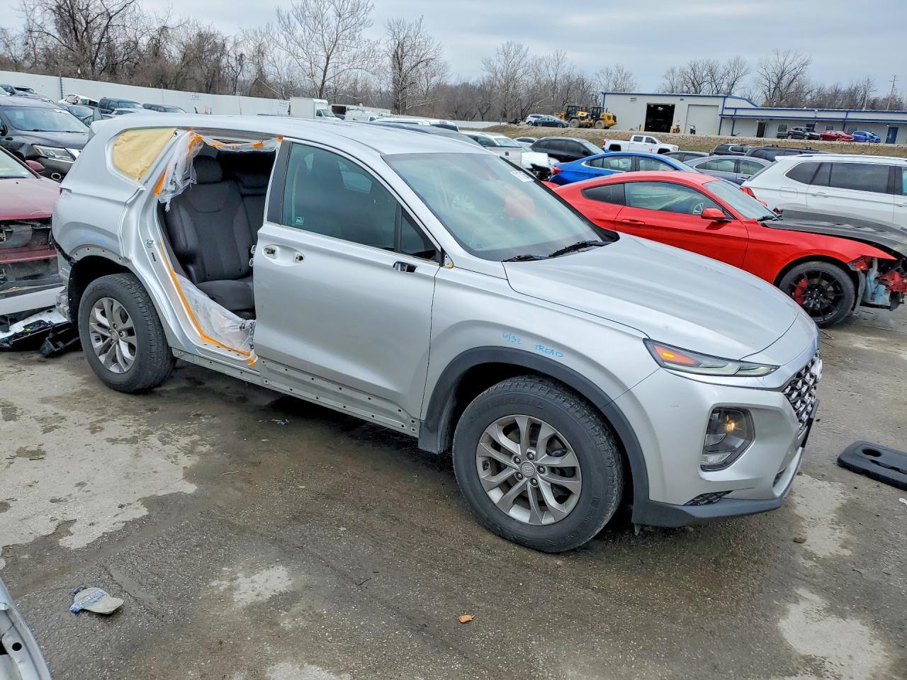 2019 Hyundai Santa Fe Se 2.4L - zdjęcie 4