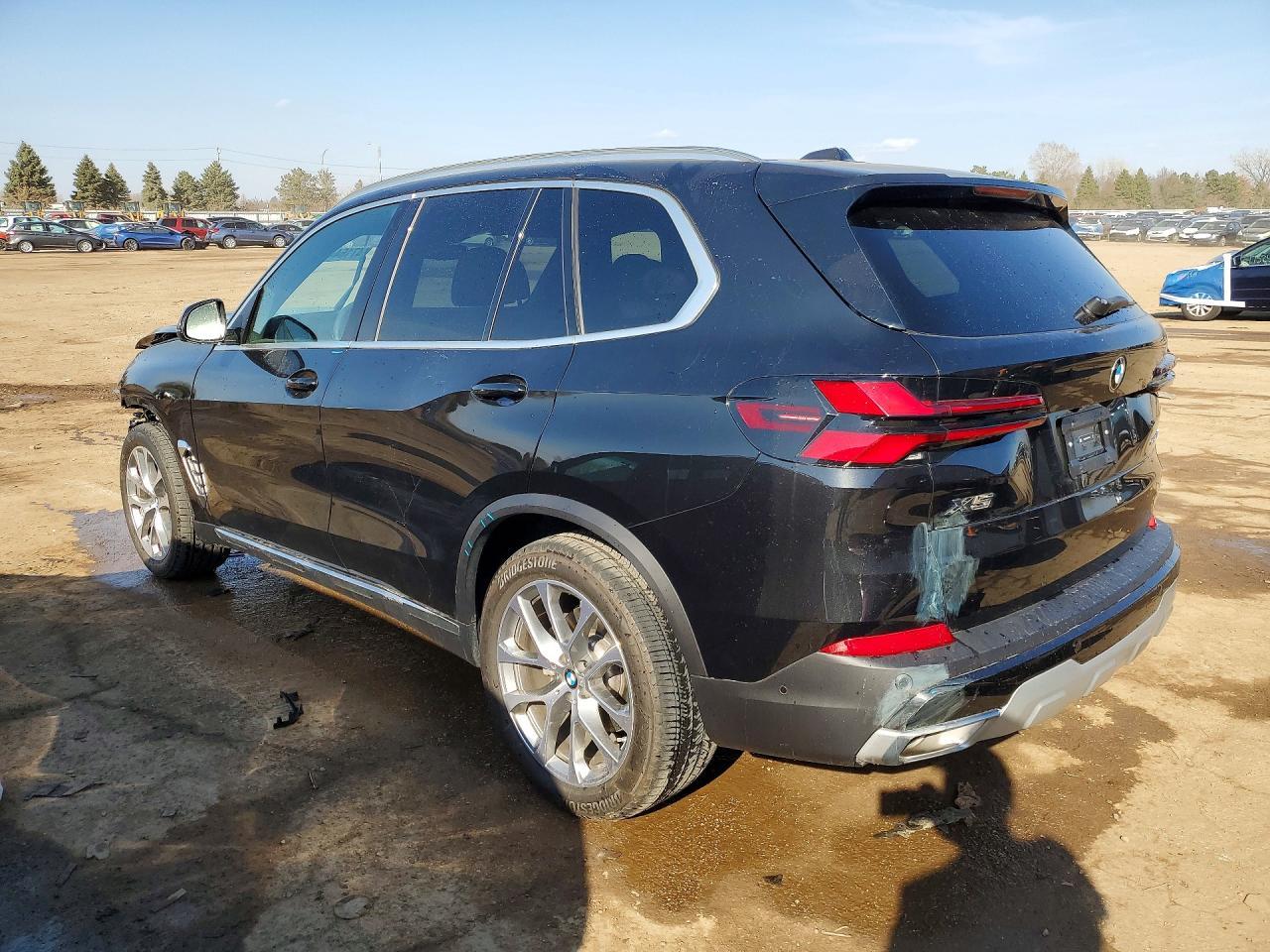 2026 BMW X5 xDrive40I - zdjęcie 2