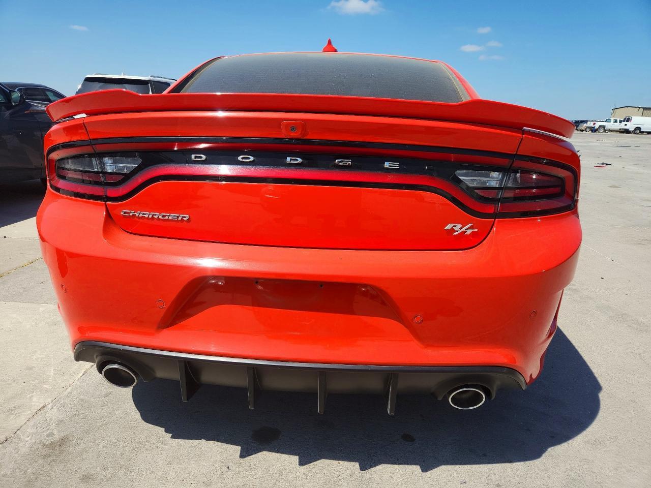 2020 Dodge Charger R - zdjęcie 6
