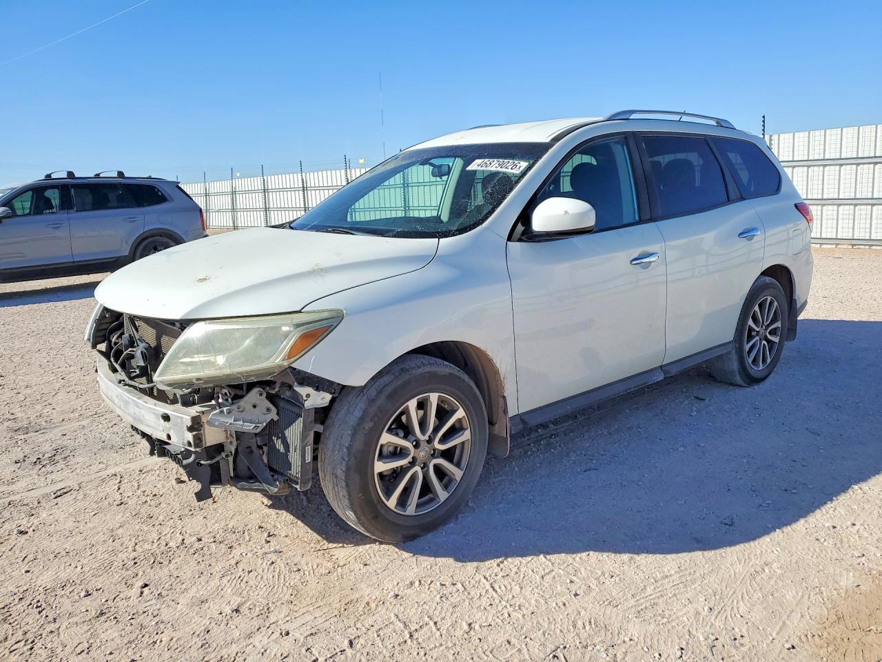 2016 Nissan Pathfinder S - zdjęcie główne