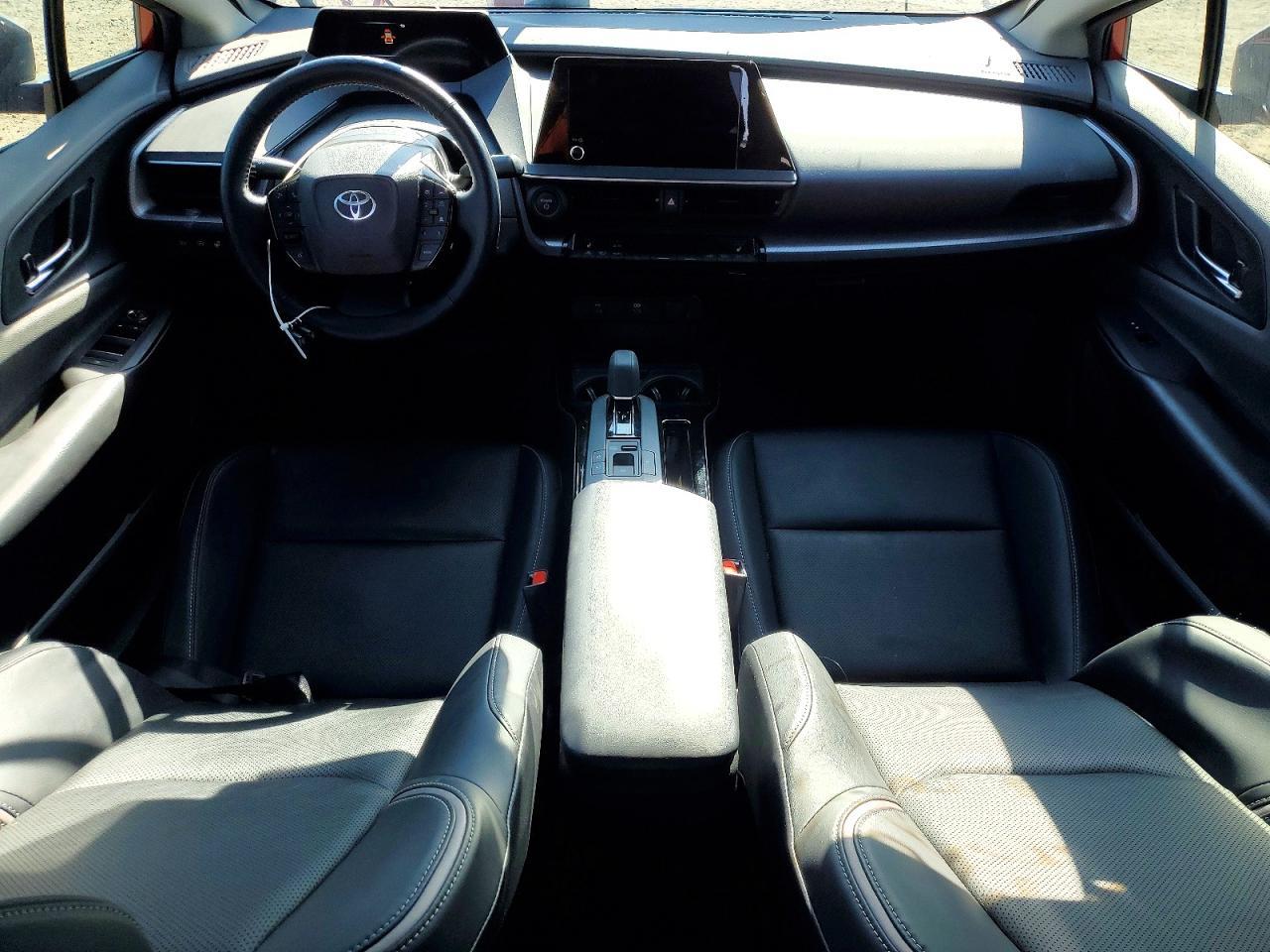 2023 Toyota Prius Xle - zdjęcie 8