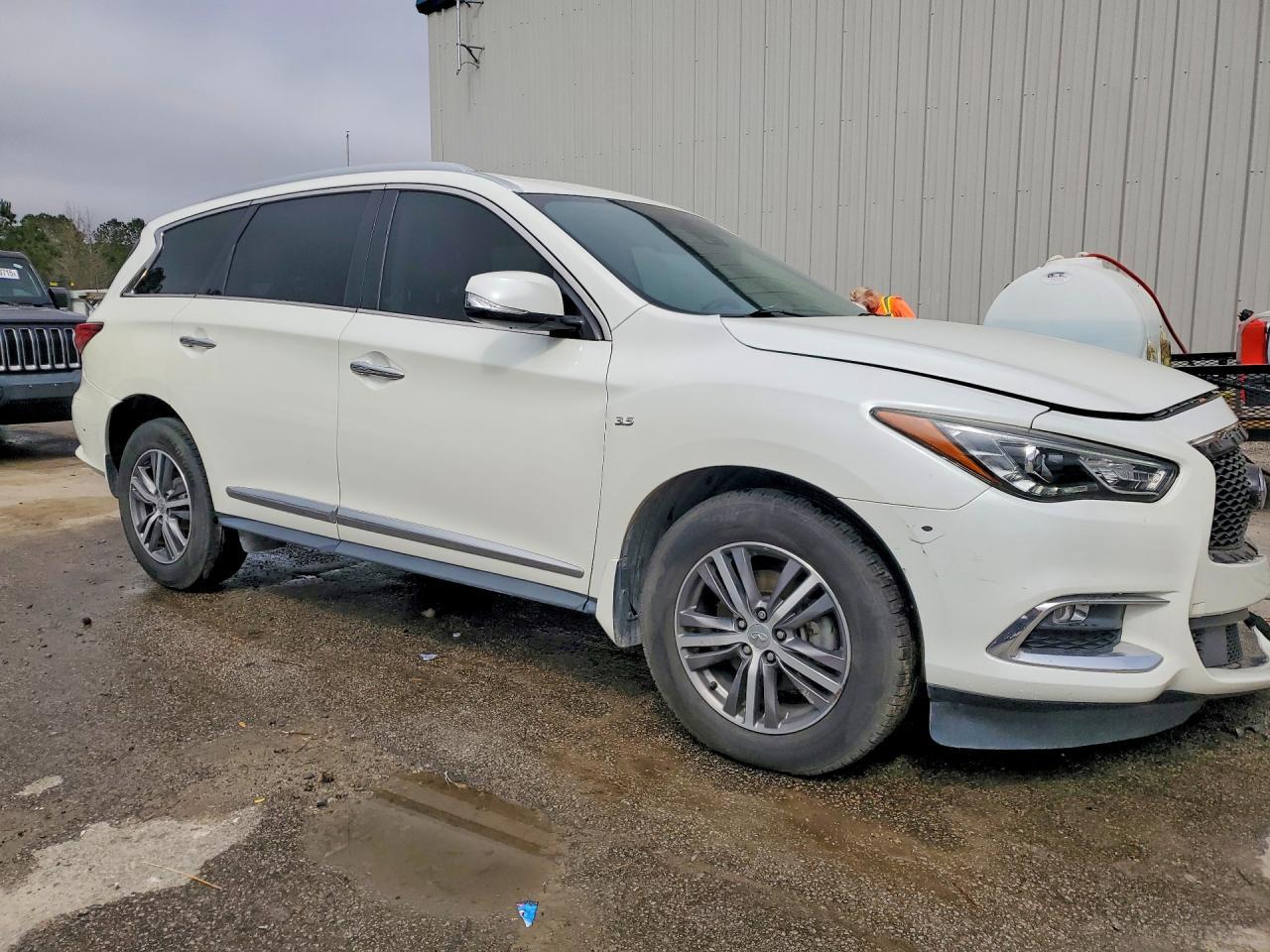 2020 Infiniti Qx60 Luxe - zdjęcie 4