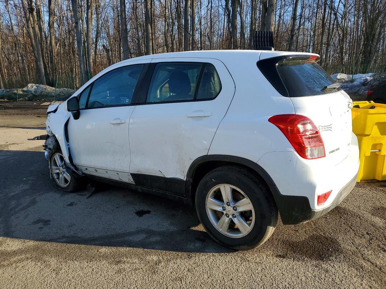 2020 Chevrolet Trax Ls - zdjęcie 2