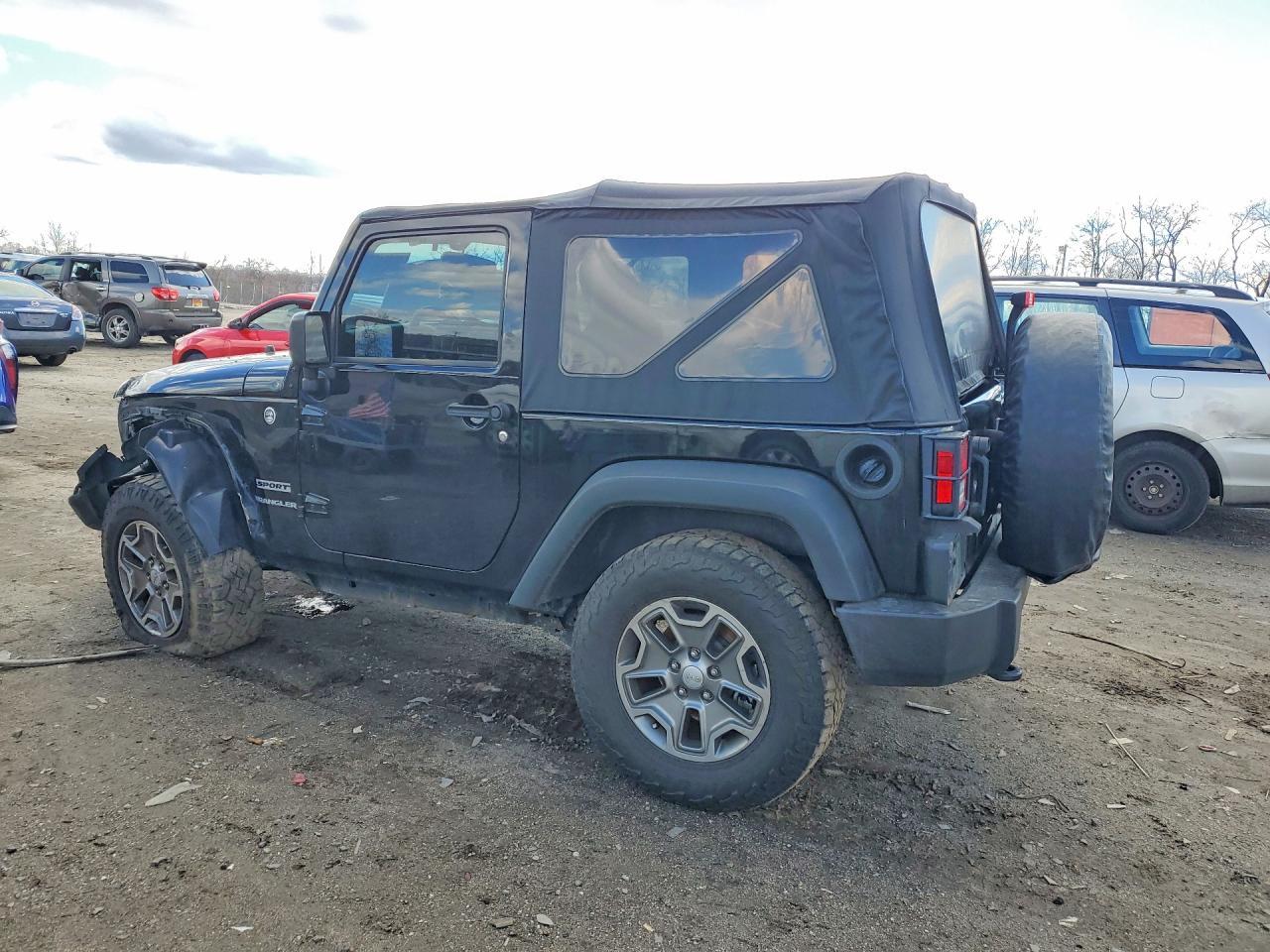 2015 Jeep Wrangler Sport - zdjęcie 2