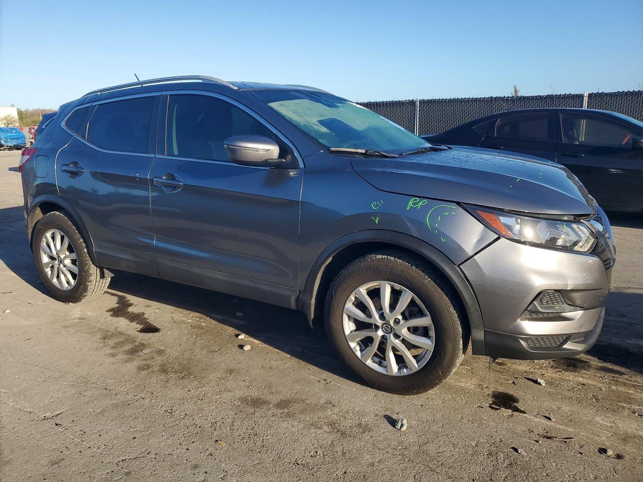 2020 Nissan Rogue Sport Sv - zdjęcie 4