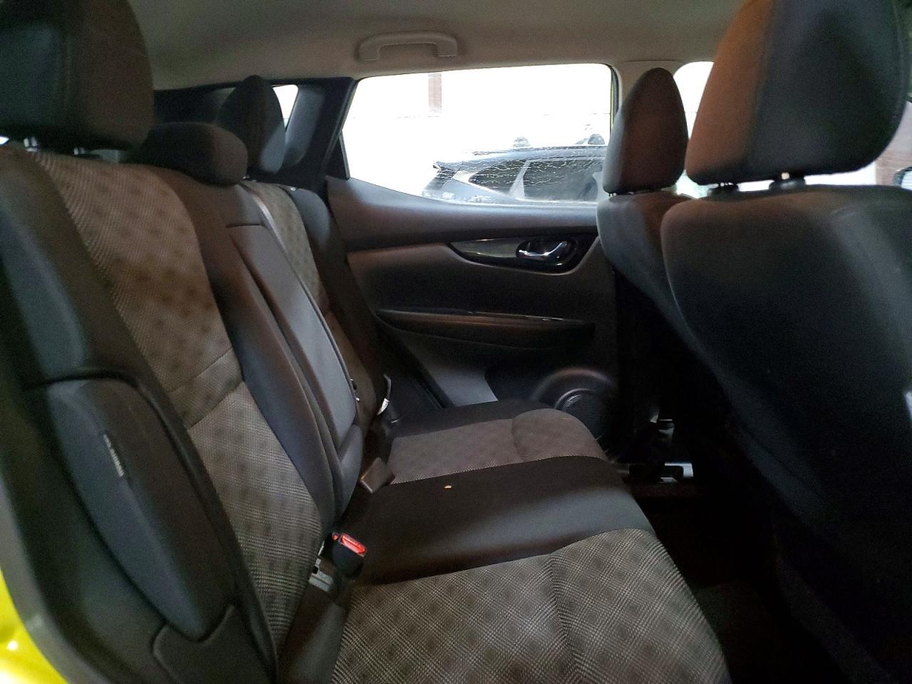 2021 Nissan Rogue Sport Sv - zdjęcie 11