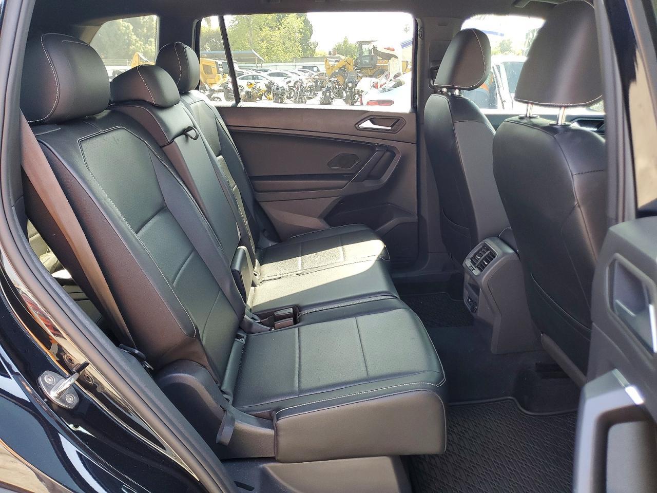 2021 Volkswagen Tiguan Se - zdjęcie 11
