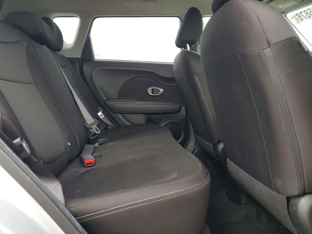 2016 Kia Soul Base - zdjęcie 10