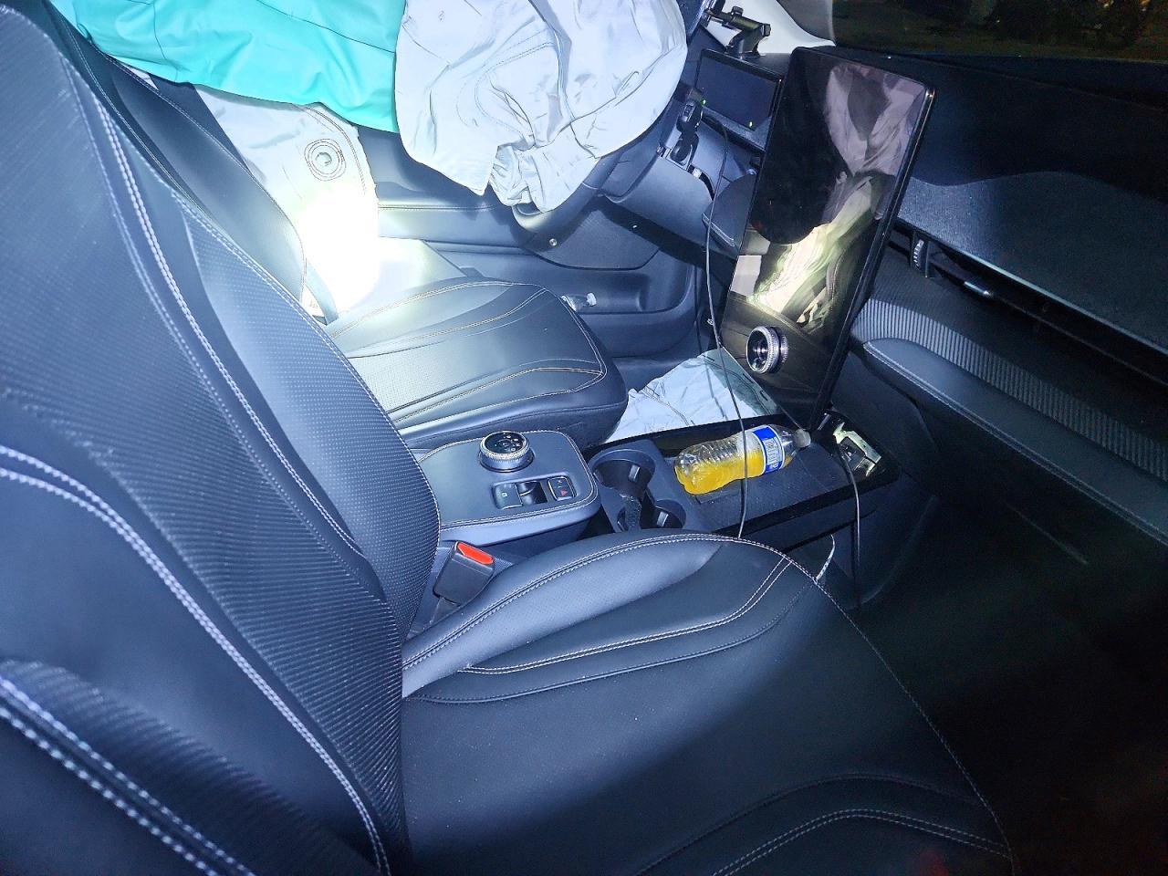 2024 Ford Mustang Mach-E Premium - zdjęcie 13