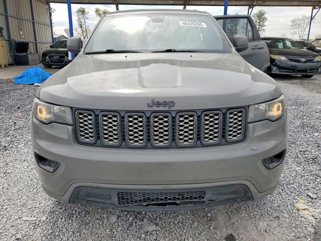 2021 Jeep Grand Cherokee Laredo - zdjęcie 5