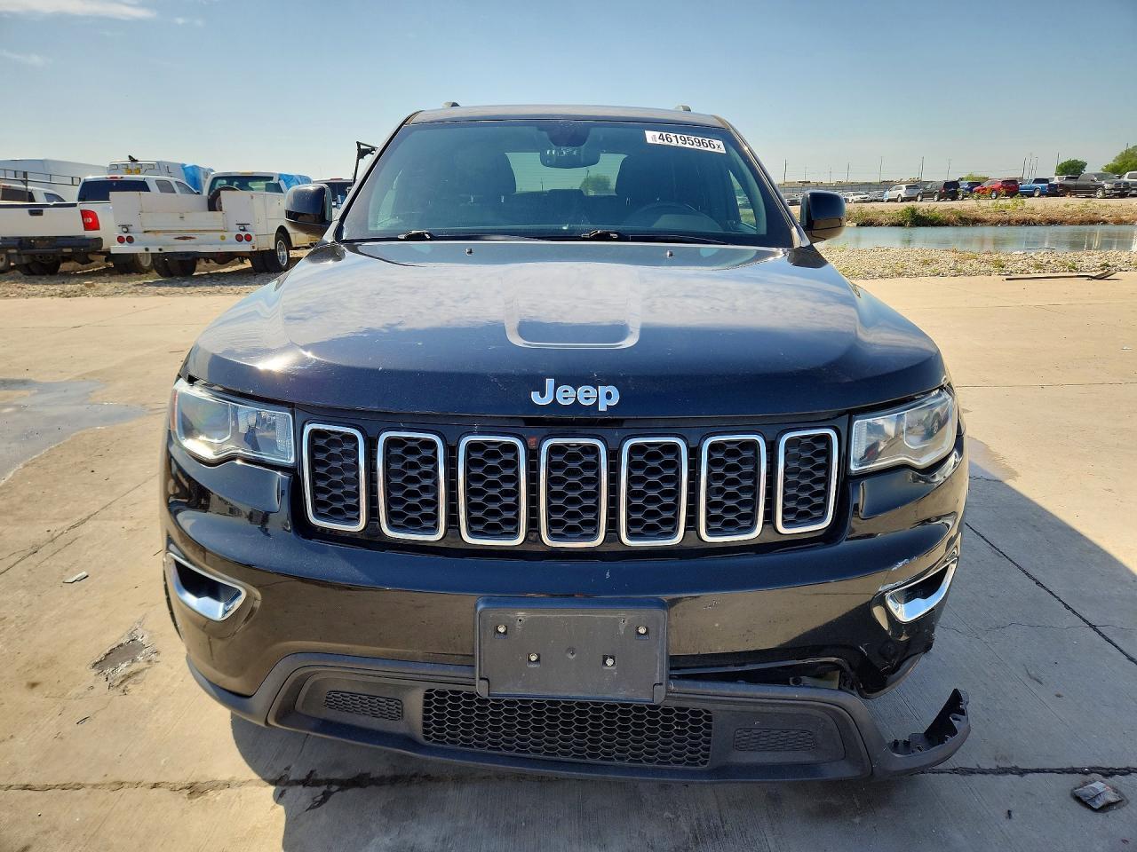 2019 Jeep Grand Cherokee Laredo - zdjęcie 5