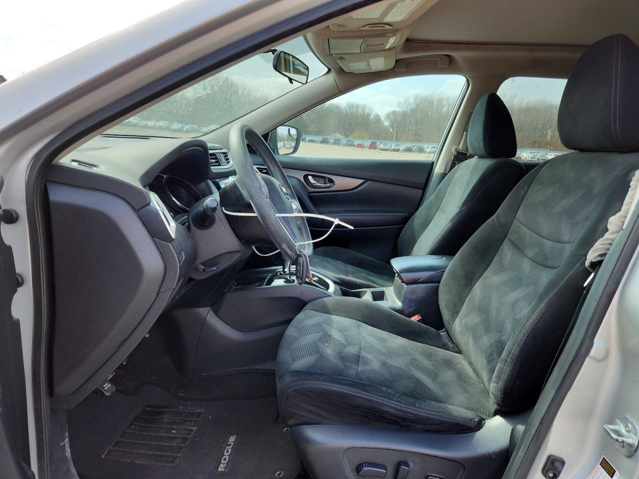 2016 Nissan Rogue Sv - zdjęcie 7