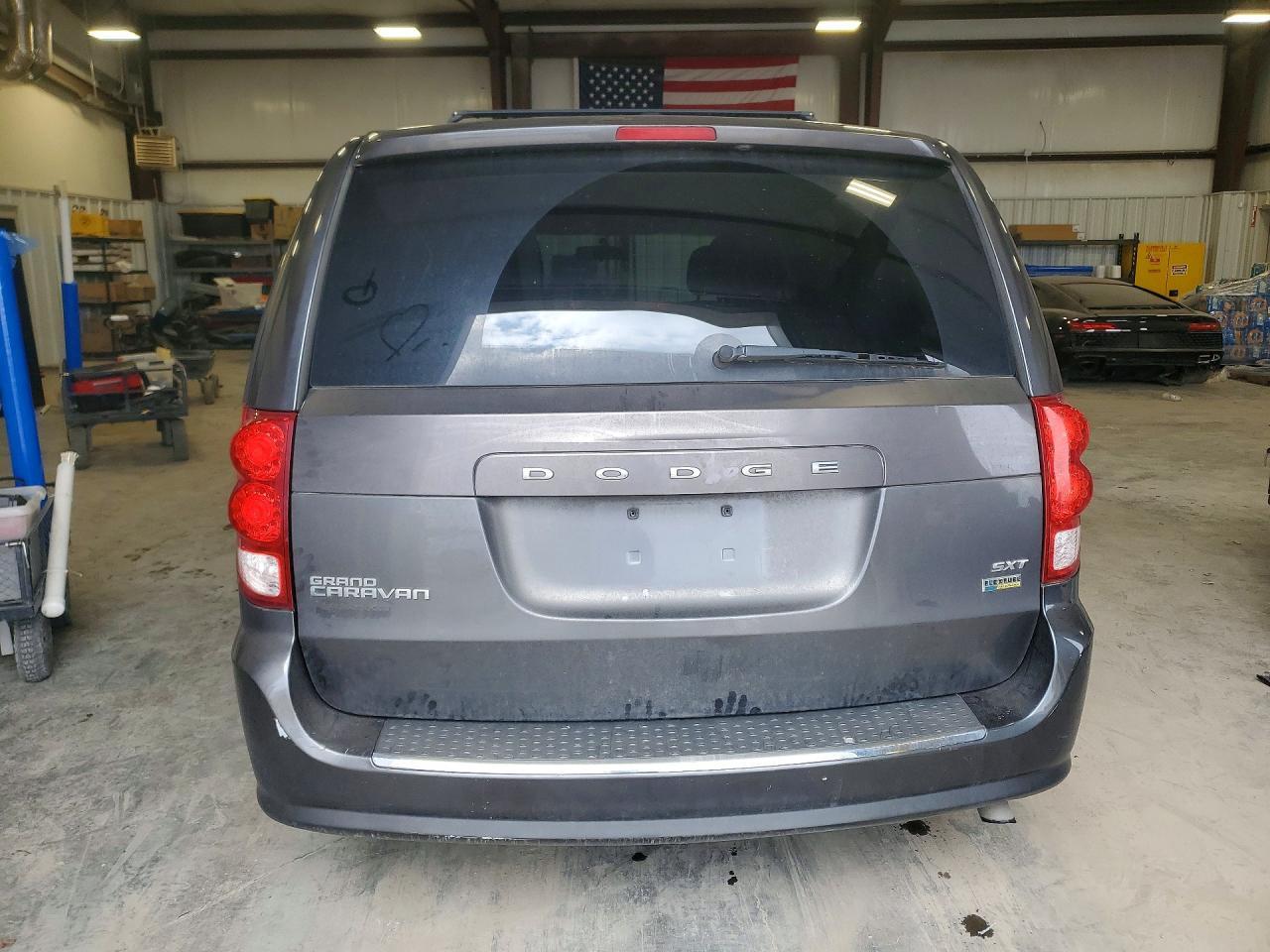 2016 Dodge Grand Caravan Sxt - zdjęcie 6
