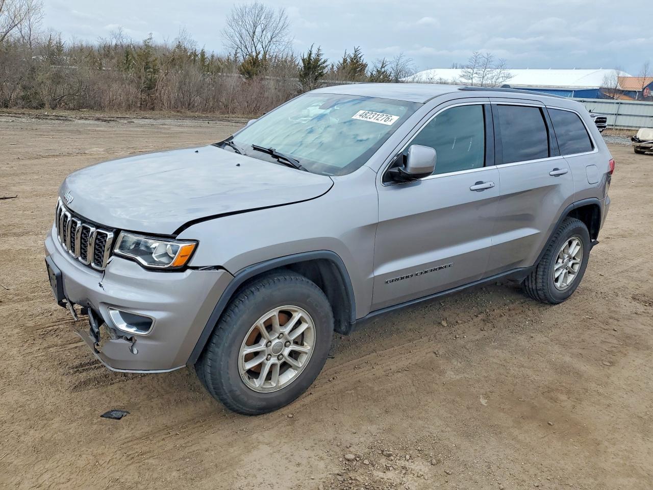 2019 Jeep Grand Cherokee Laredo - zdjęcie główne