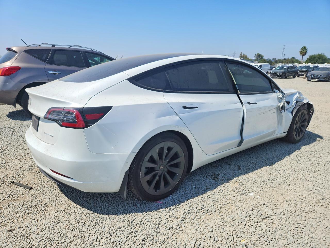 2021 Tesla Model 3 - zdjęcie 3