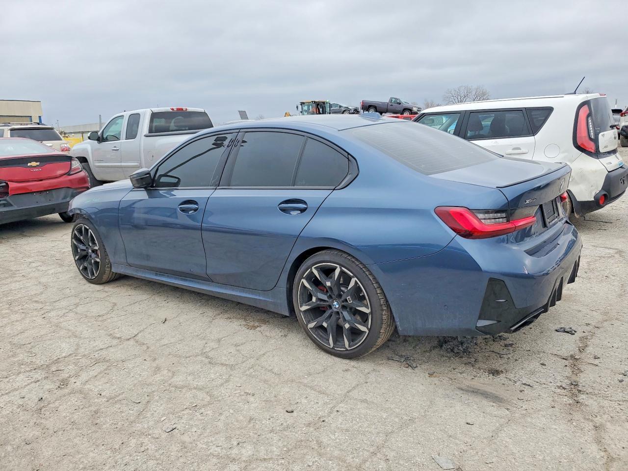 2025 BMW M340Xi - zdjęcie 2