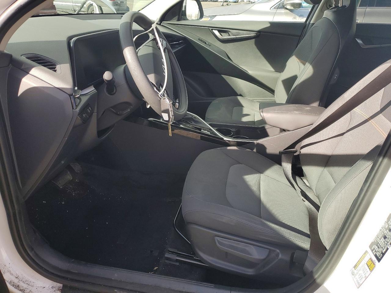 2025 Kia Niro Lx - zdjęcie 7