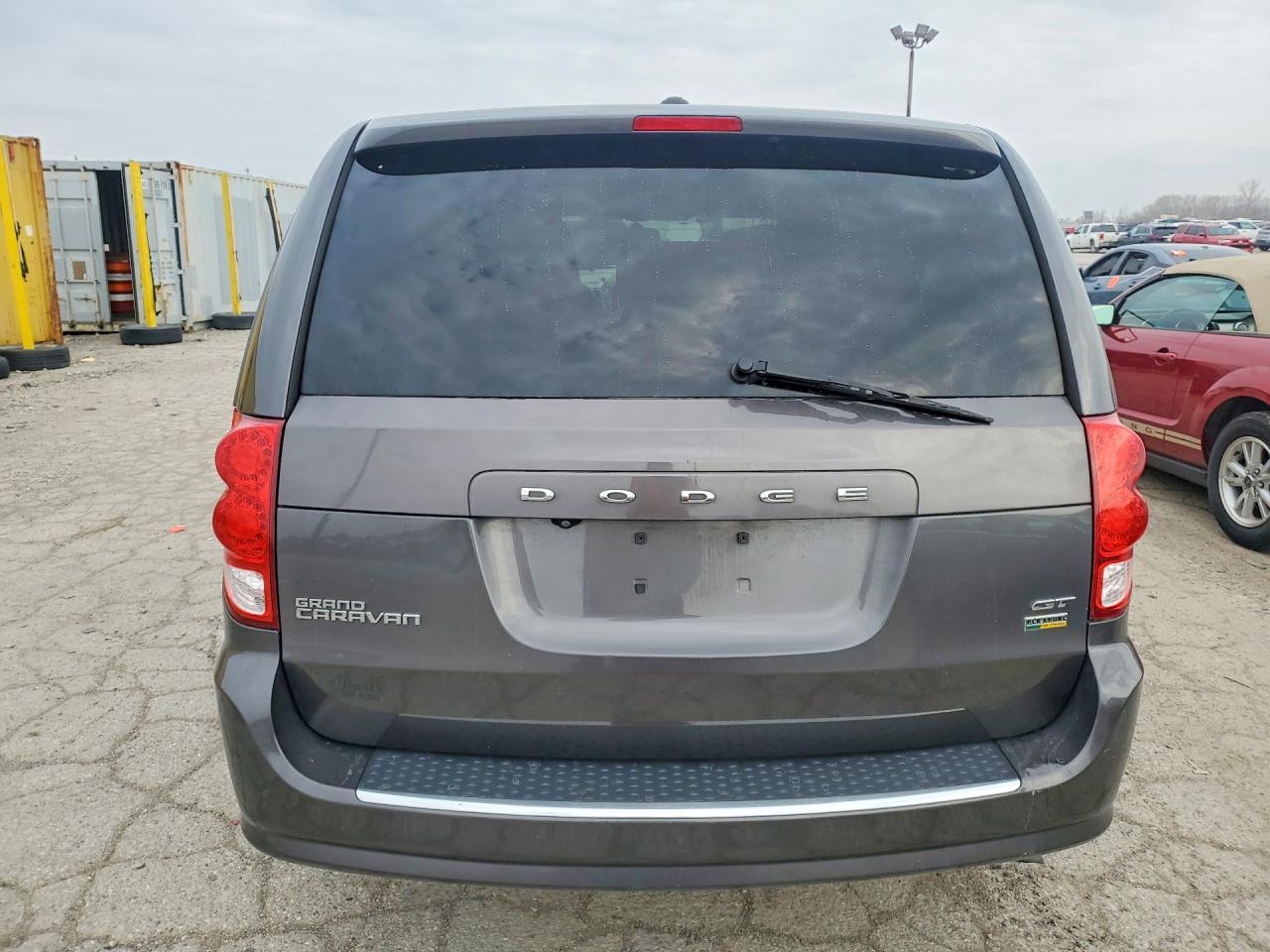 2018 Dodge Grand Caravan Gt - zdjęcie 6