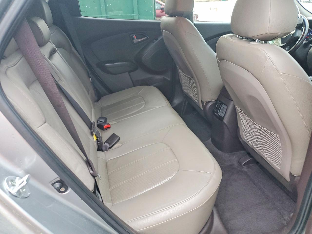2015 Hyundai Tucson Limited - zdjęcie 11