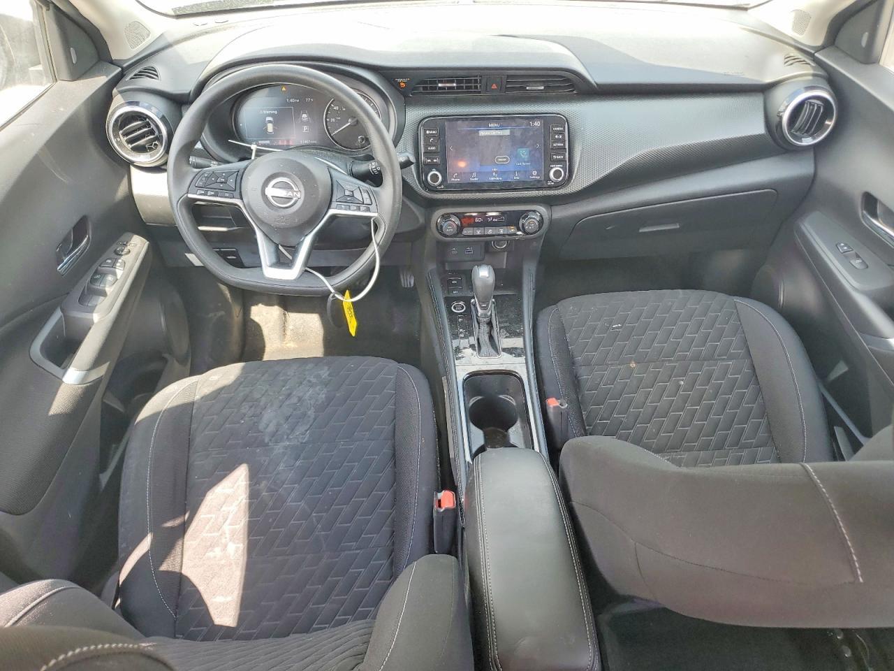 2022 Nissan Kicks Sv - zdjęcie 8