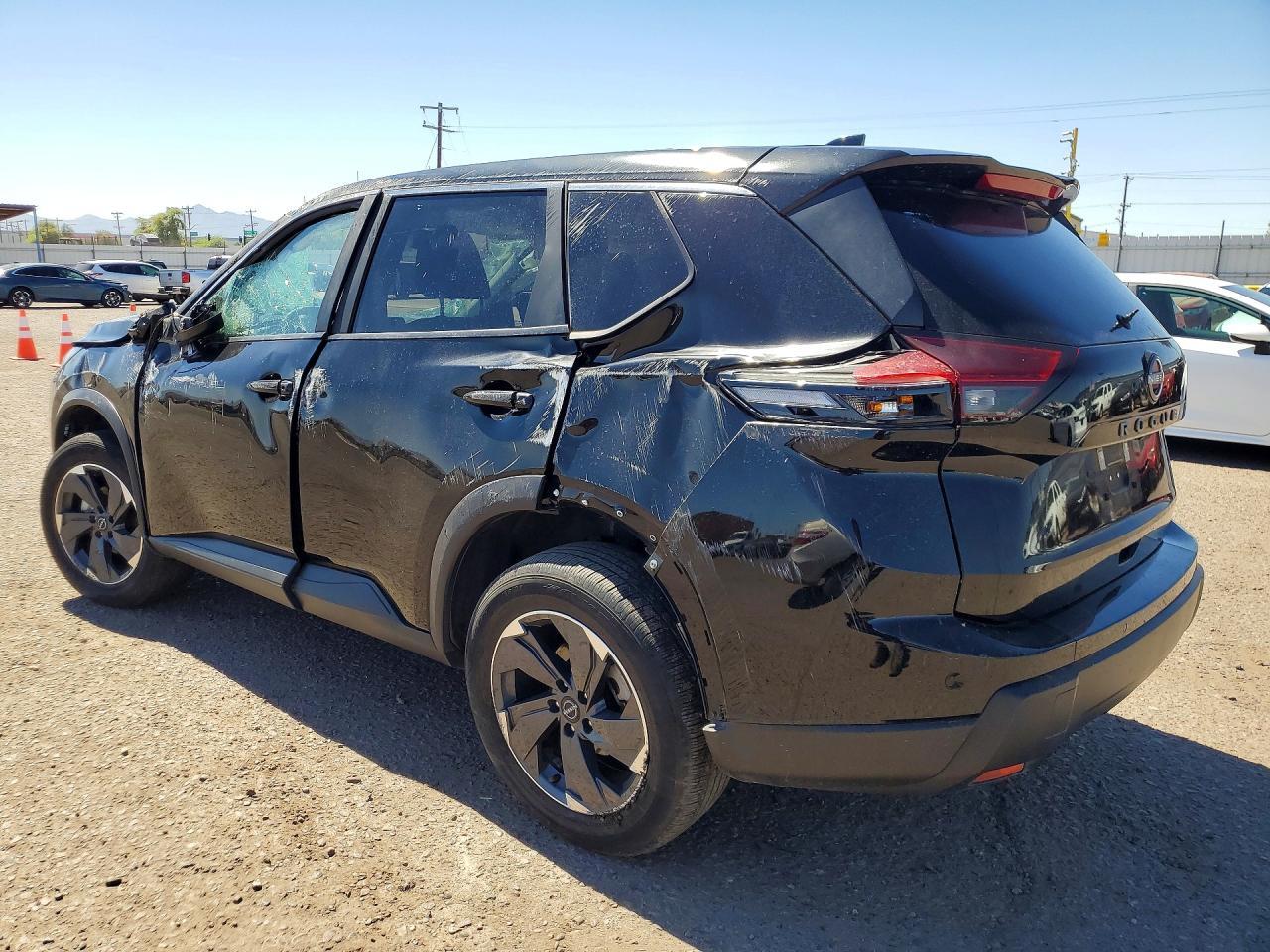 2025 Nissan Rogue Sv - zdjęcie 2