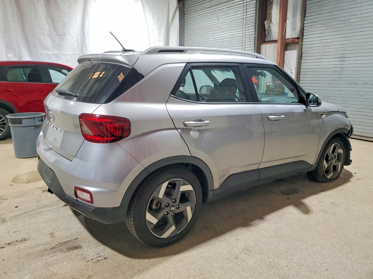 2023 Hyundai Venue Sel - zdjęcie 3