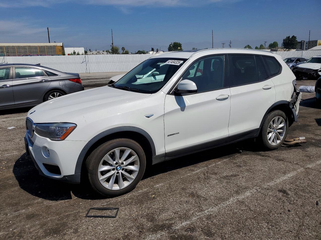 2017 BMW X3 Sdrive28I - zdjęcie główne