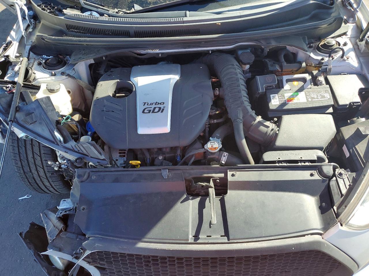 2016 Hyundai Veloster Turbo - zdjęcie 11