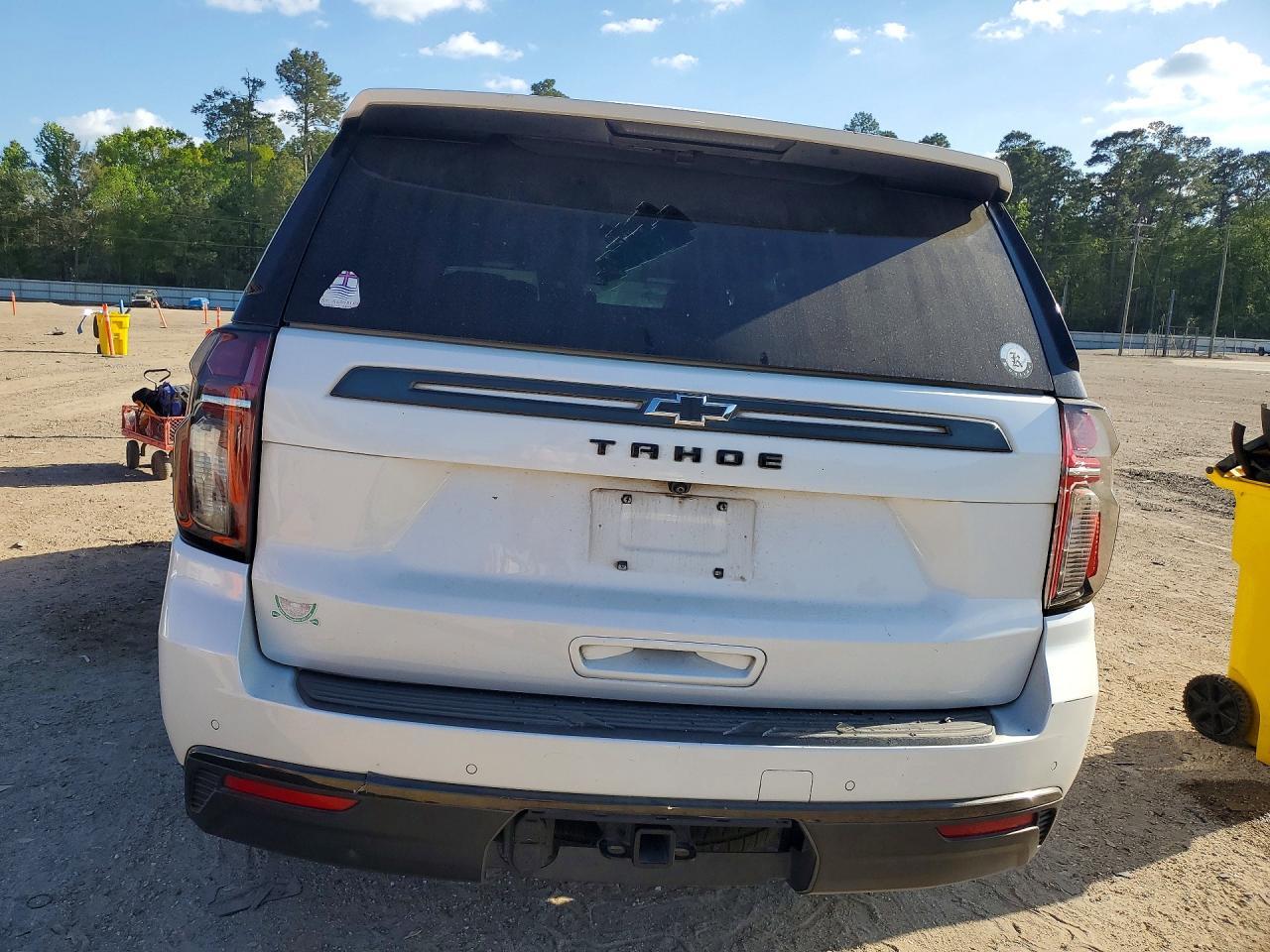 2021 Chevrolet Tahoe K1500 Z71 - zdjęcie 6