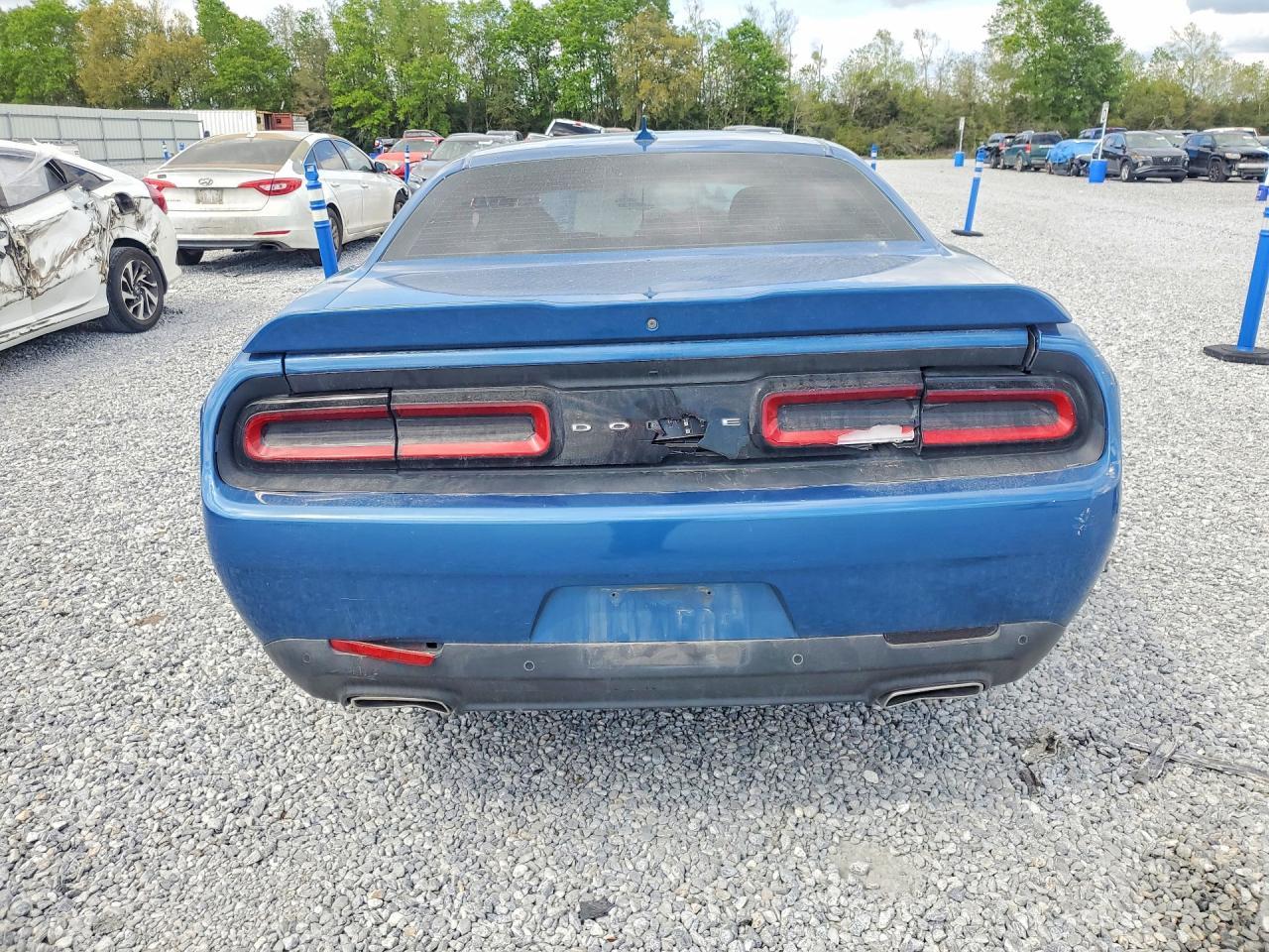 2020 Dodge Challenger Sxt - zdjęcie 6