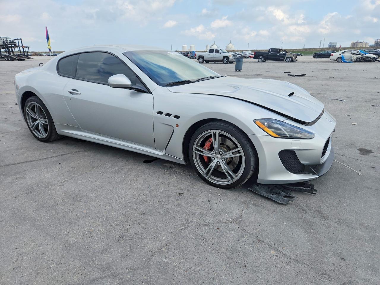 2014 Maserati Granturismo S - zdjęcie 4