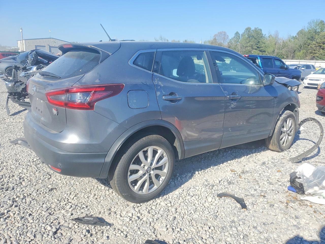 2021 Nissan Rogue Sport S - zdjęcie 3