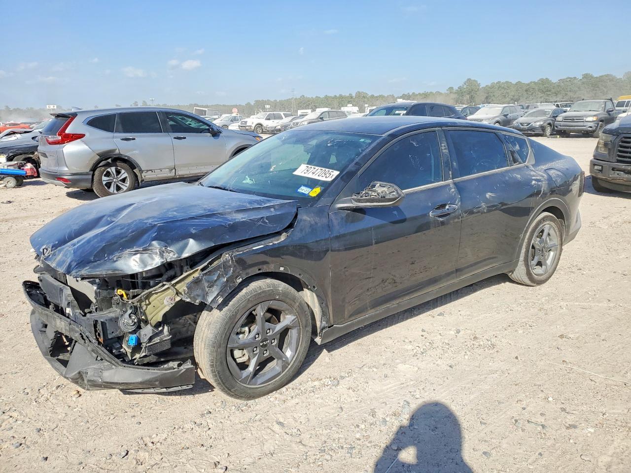 2025 Kia K4 Lxs - zdjęcie główne