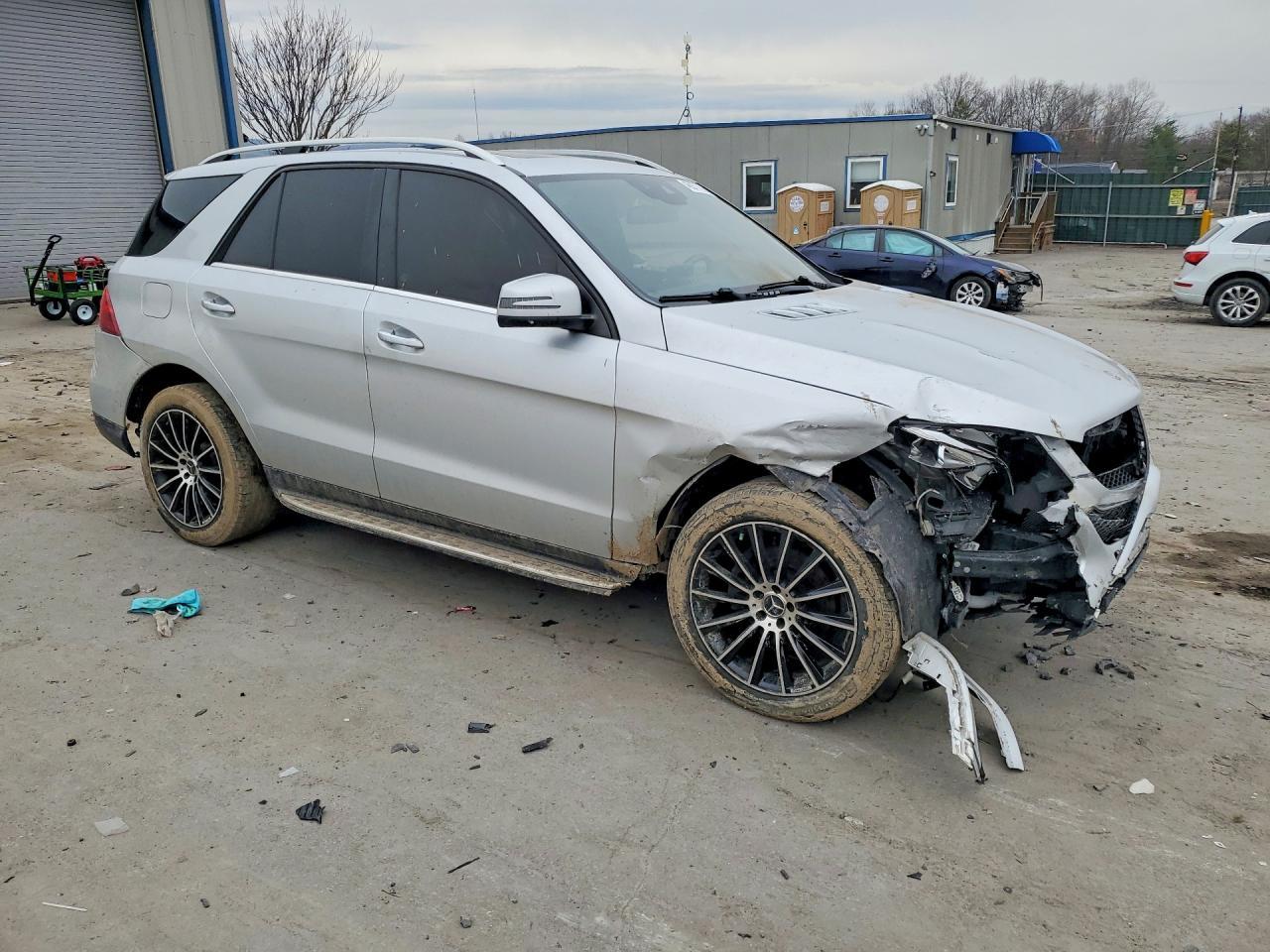 2017 Mercedes-Benz Gle 350 4Matic - zdjęcie 4