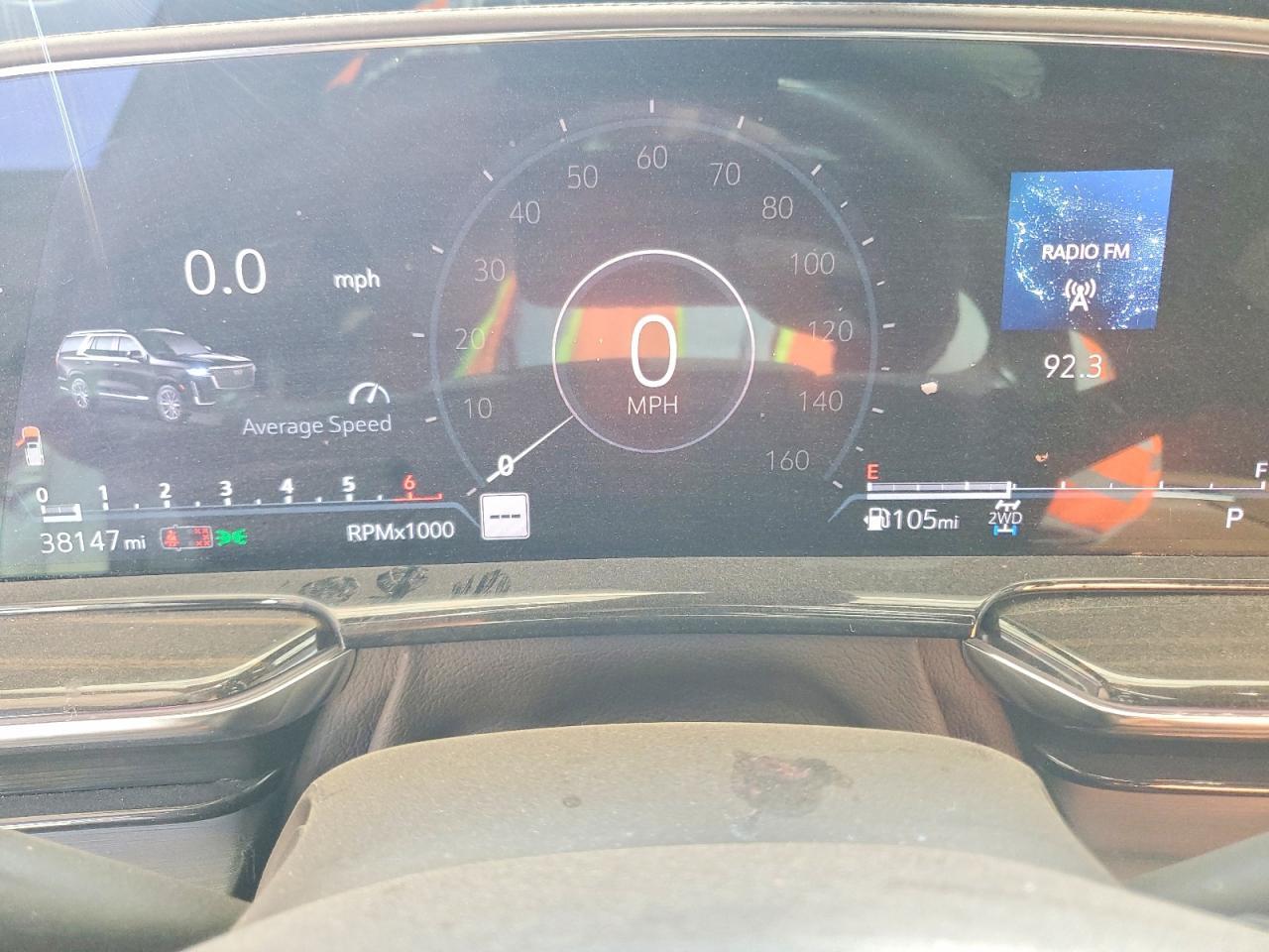 2021 Cadillac Escalade Premium Luxury - zdjęcie 9