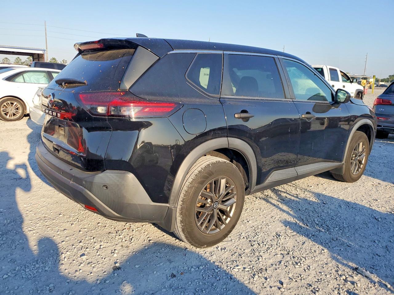 2021 Nissan Rogue S - zdjęcie 3