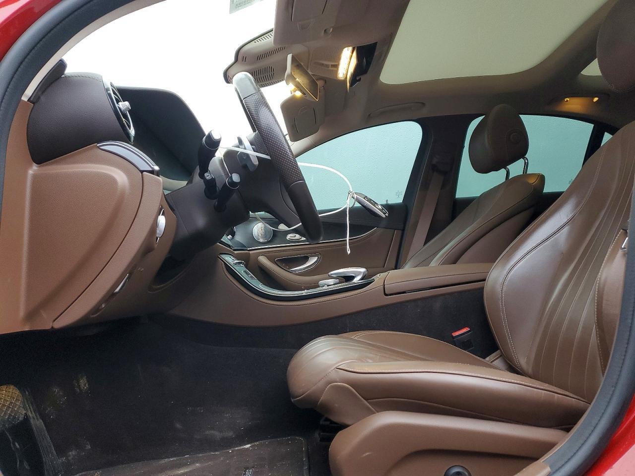 2018 Mercedes-Benz E 400 4Matic - zdjęcie 7