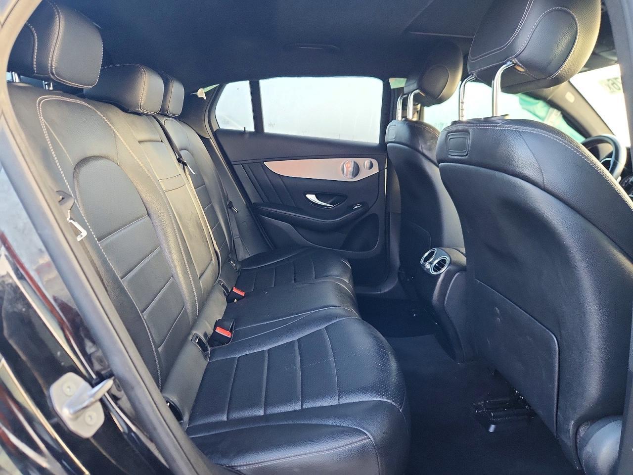 2019 Mercedes-Benz Glc Coupe 300 4Matic - zdjęcie 11