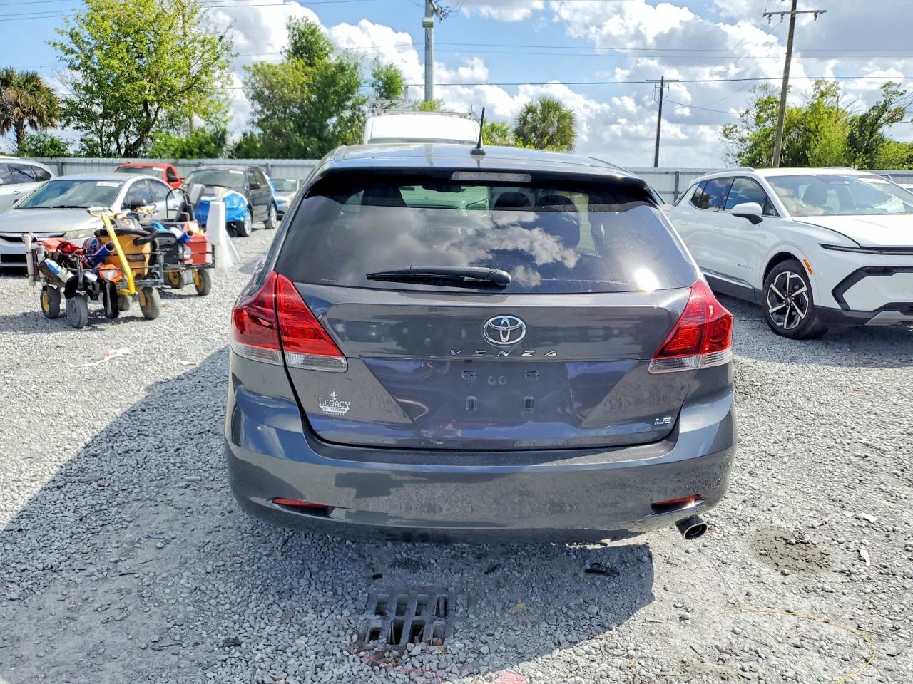 2015 Toyota Venza Le - zdjęcie 6