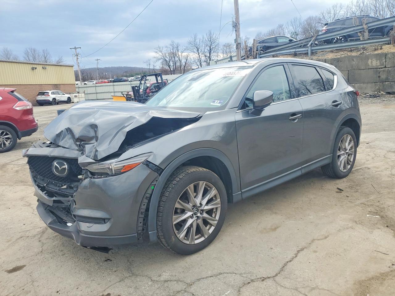 2019 Mazda Cx-5 Grand Touring - zdjęcie główne