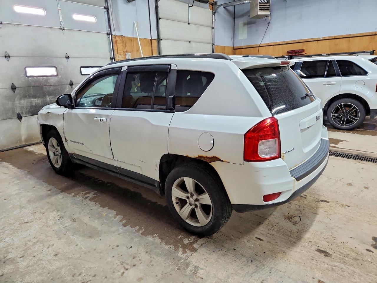2013 Jeep Compass - zdjęcie 2