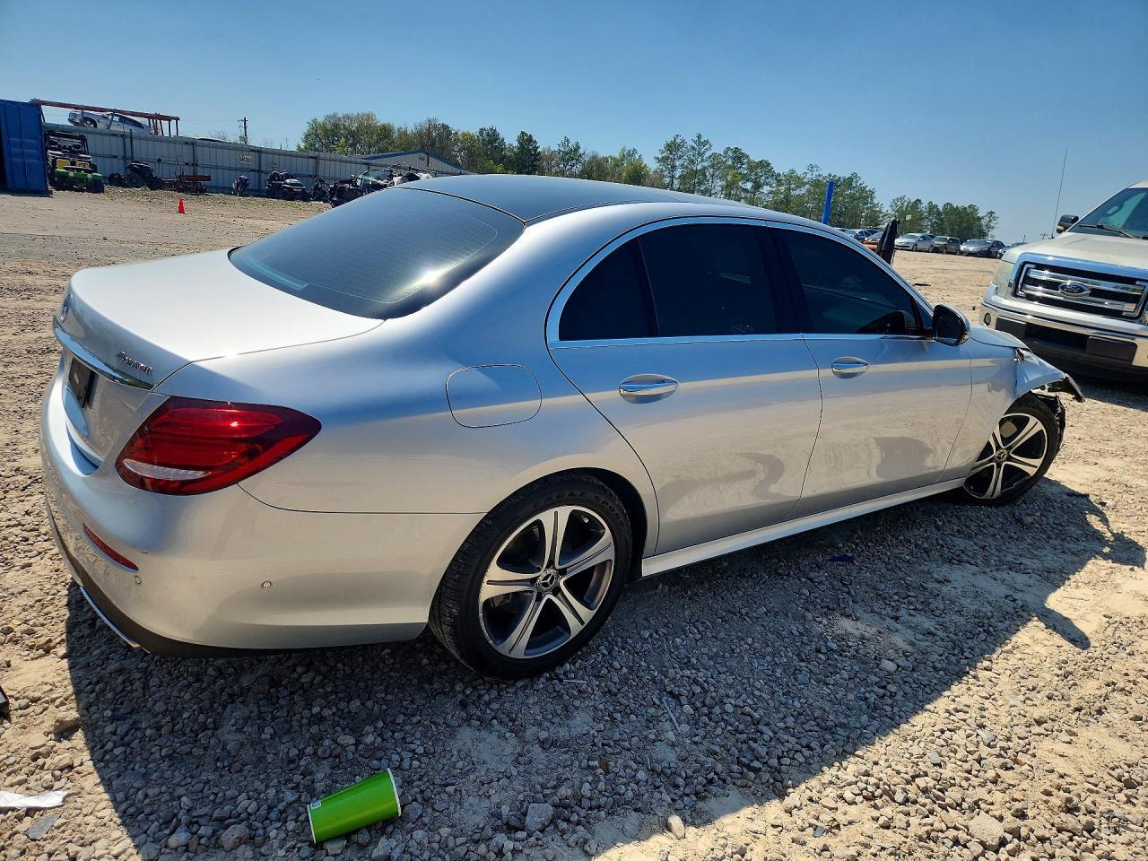 2020 Mercedes-Benz E 350 4Matic - zdjęcie 3