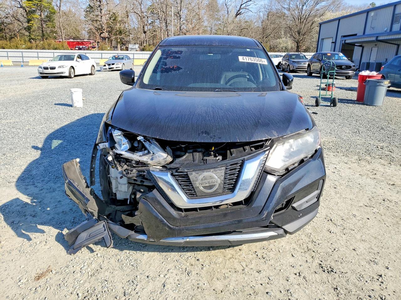 2017 Nissan Rogue S - zdjęcie 5