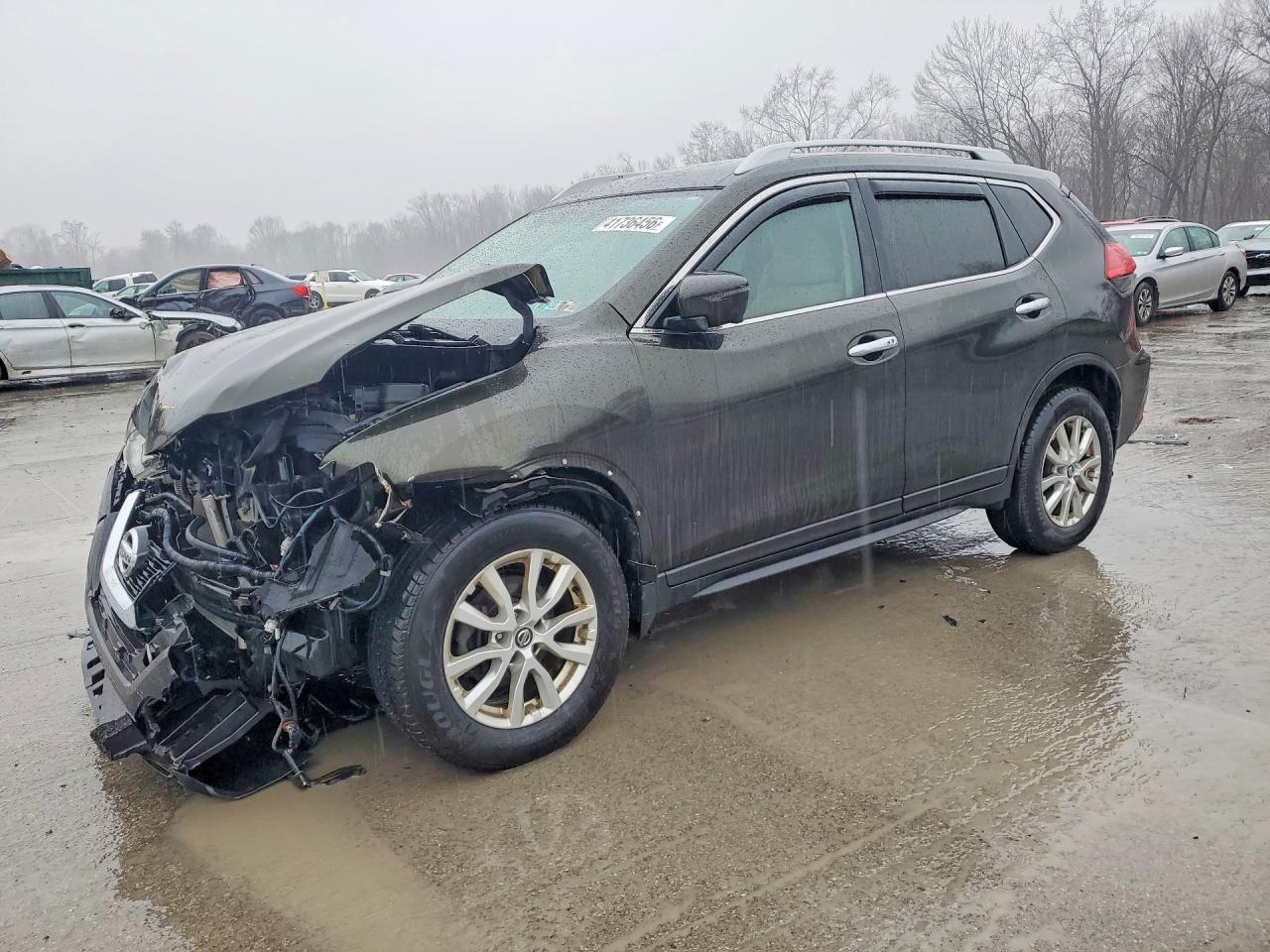 2017 Nissan Rogue Sv - zdjęcie główne