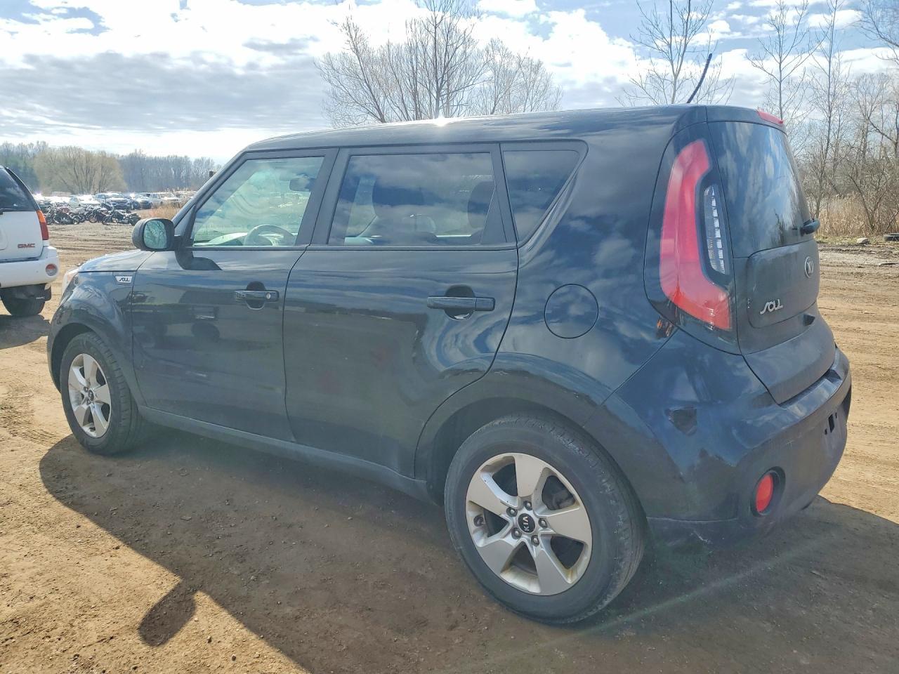 2019 Kia Soul Base - zdjęcie 2